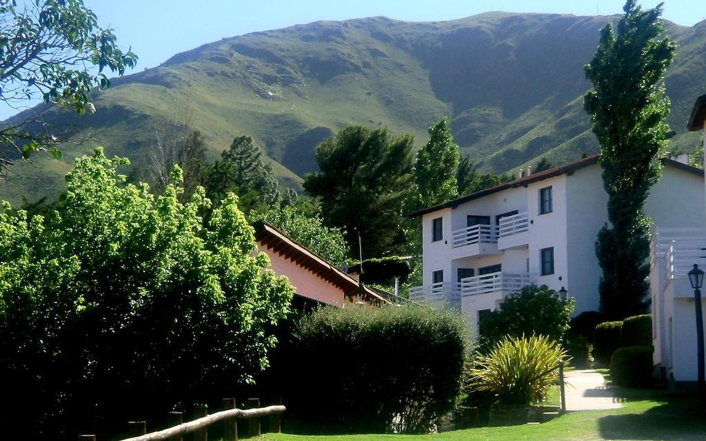 Las Ardillas Cabanas Y Suites Ла-Фальда Екстер'єр фото